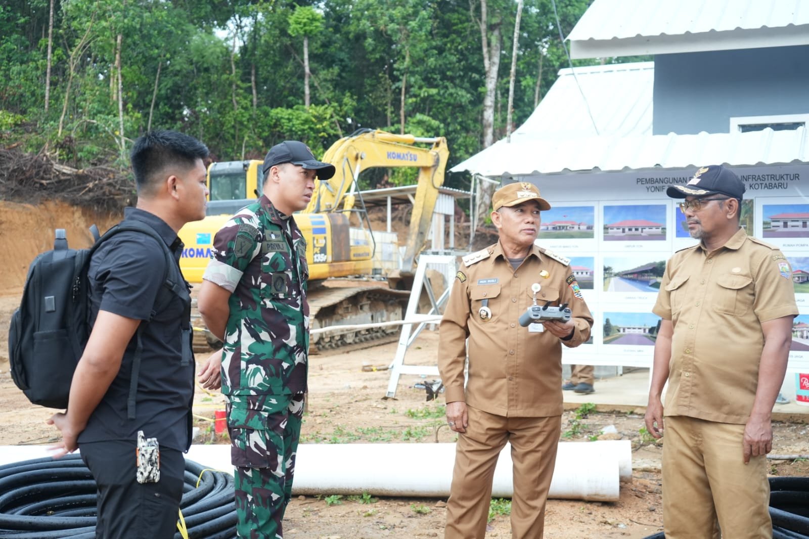 Bupati Kotabaru Tinjau Pembangunan Batalyon Infanteri TP. 884/Saijaan